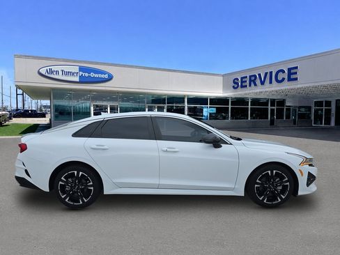 Used 2023 Kia K5 GT-Line w/ GT-Line Premium Package FWD image 9