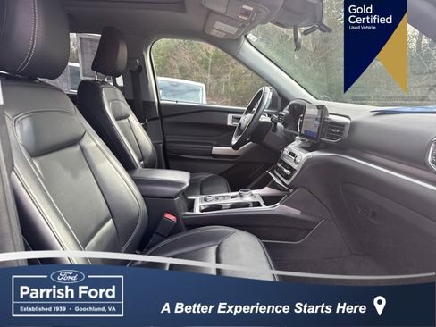 Certified 2022 Ford Explorer XLT w/ Equipment Group 202A image 30