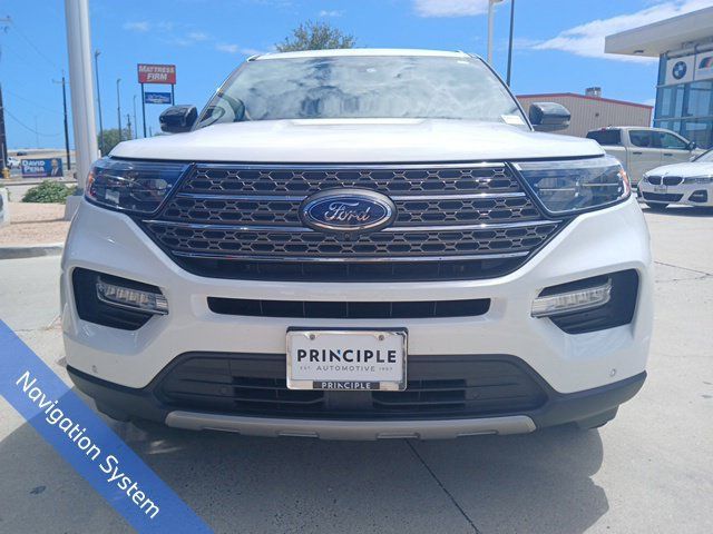 Used 2023 Ford Explorer King Ranch w/ Technology Package RWD image 2