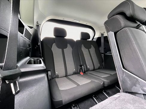 Used 2025 Kia Sorento LX image 25