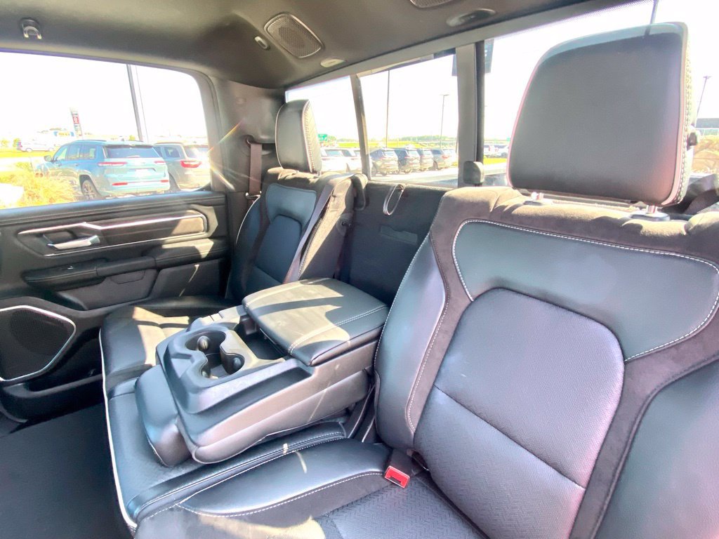 Used 2026 RAM 1500 Laramie AWD/4WD image 19