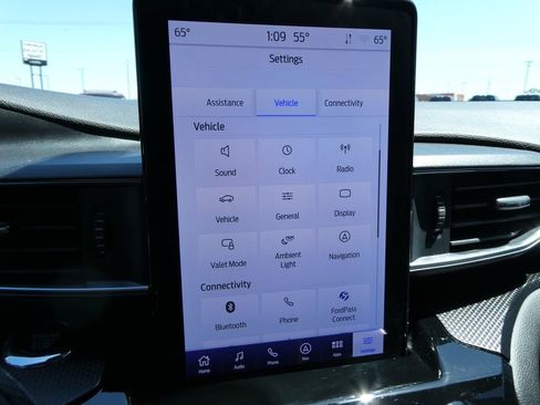 Used 2024 Ford Explorer ST w/ Equipment Group 401A AWD/4WD image 36