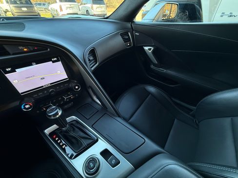 Used 2019 Chevrolet Corvette Stingray Convertible w/ 3LT Preferred Equipment Group image 22