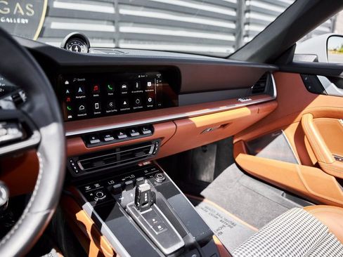 Used 2024 Porsche 911 Turbo S image 58