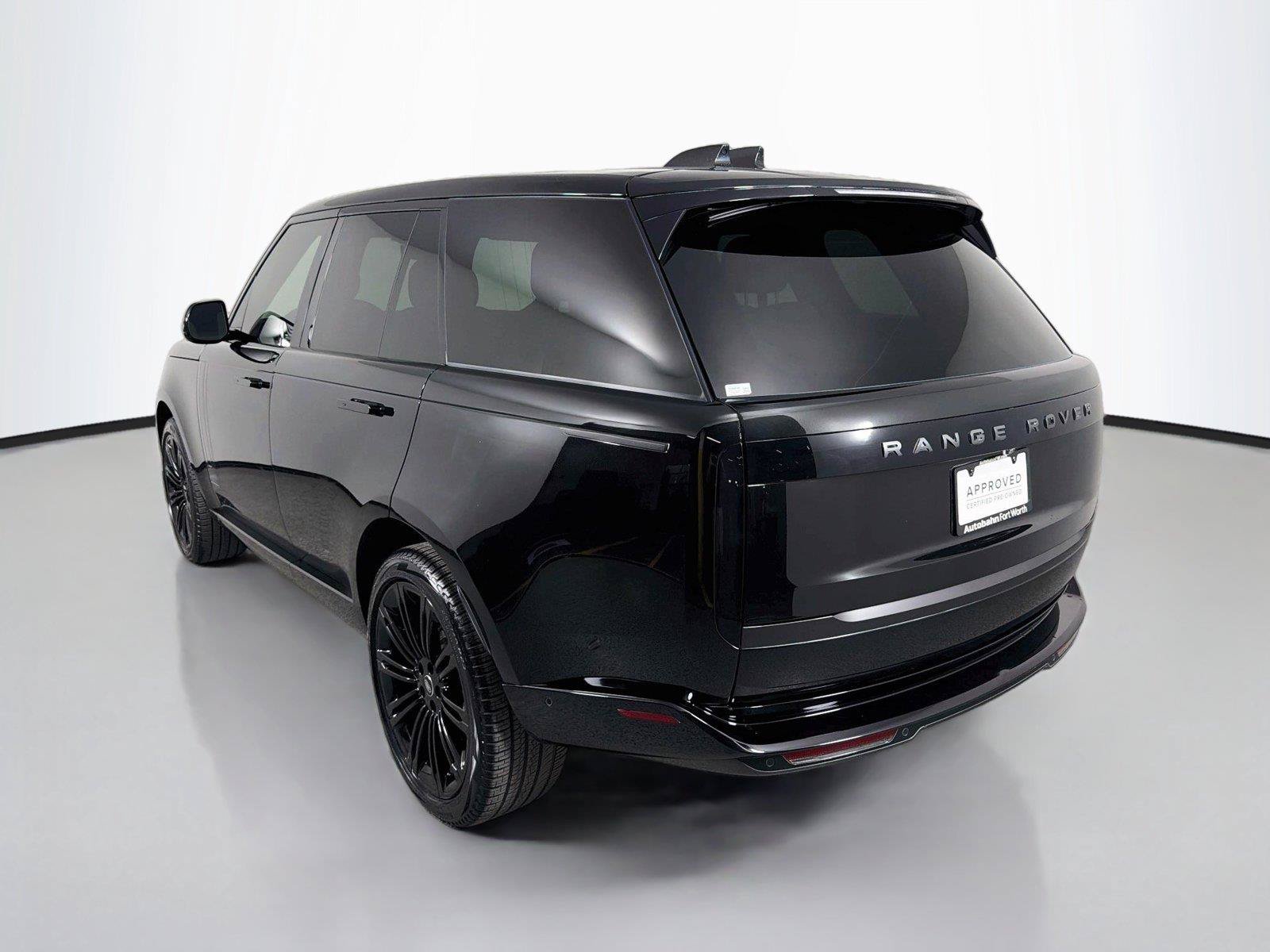 Certified 2024 Land Rover Range Rover SE AWD/4WD image 7