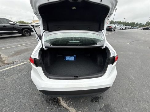 New 2025 Toyota Corolla LE image 21