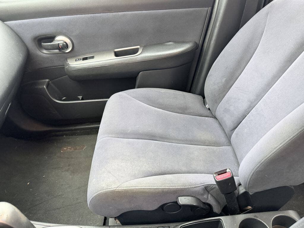 Used 2007 Nissan Versa 1.8 S w/ PWR Pkg FWD image 11