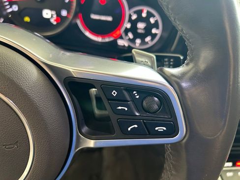 Used 2018 Porsche Panamera 4 AWD/4WD image 47