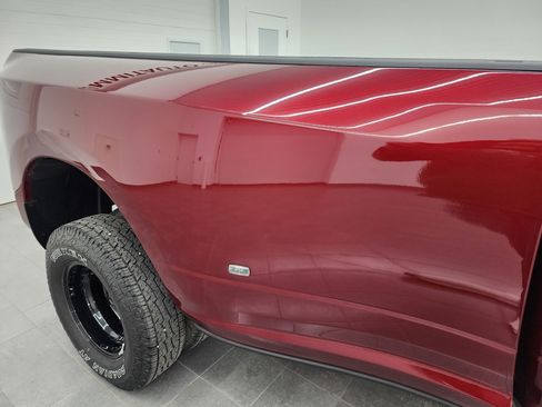 Used 2024 RAM 3500 Big Horn w/ Night Edition image 27