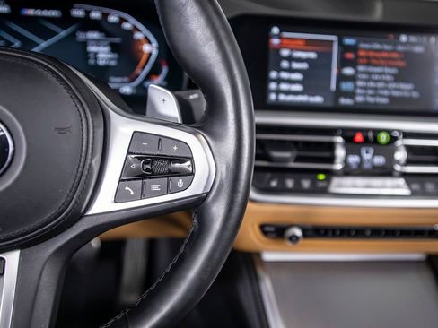 Used 2023 BMW M440i Convertible w/ Premium Package image 42