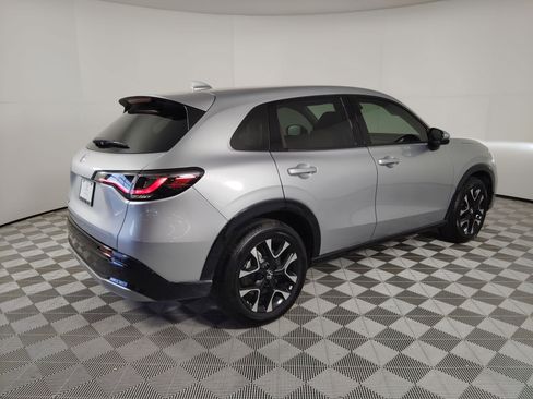 Certified 2026 Honda HR-V EX-L image 9