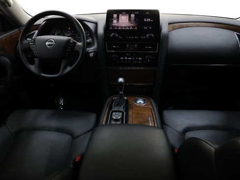 Used 2024 Nissan Armada SL w/ Captain's Chairs Package RWD image 16