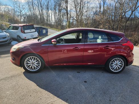 Used 2014 Ford Focus Titanium image 3