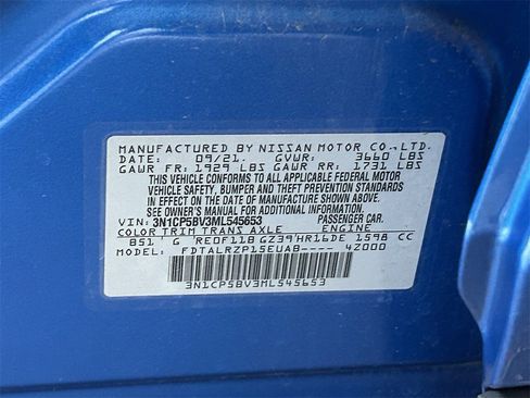 Certified 2021 Nissan Kicks S image 11