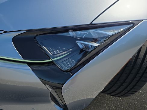 Used 2026 Lexus LC 500 Coupe w/ Bespoke Build Package RWD image 30