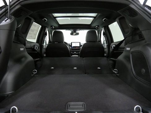 New 2026 Jeep Compass Limited w/ Sun, Sound & Navigation Group image 28