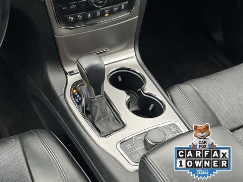 Used 2018 Jeep Grand Cherokee High Altitude image 14