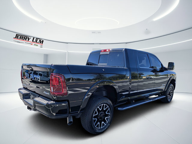 Used 2026 RAM 2500 Limited AWD/4WD image 3