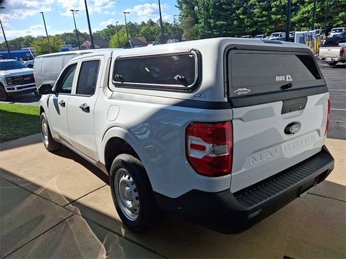 New 2025 Ford Maverick XL image 4