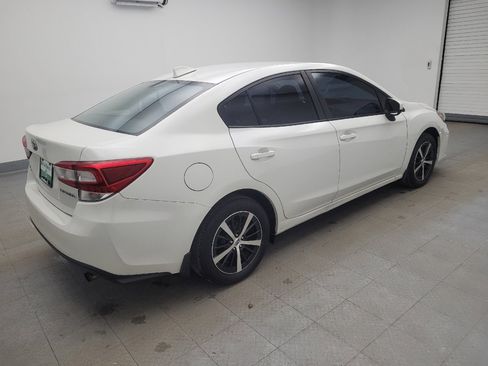 Used 2019 Subaru Impreza 2.0i Premium image 10