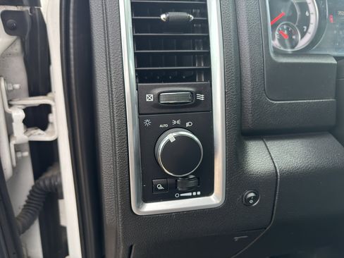 Used 2022 RAM 1500 Classic SLT w/ Protection Group image 20