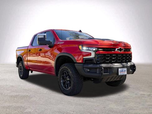 Used 2024 Chevrolet Silverado 1500 ZR2 w/ ZR2 Bison Edition image 2