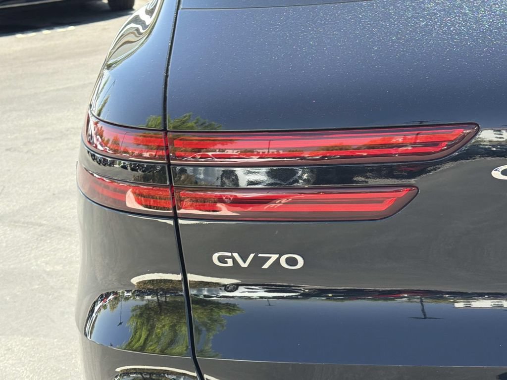 Certified 2023 Genesis Electrified GV70 AWD/4WD image 26
