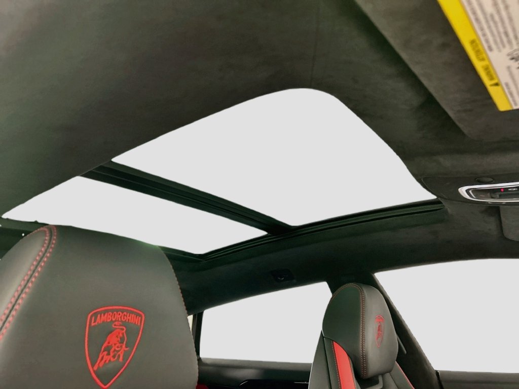 Used 2023 Lamborghini Urus S AWD/4WD image 17
