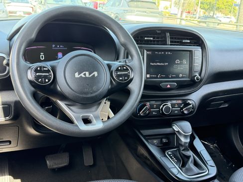 Certified 2024 Kia Soul LX w/ Option Group 015 FWD image 23