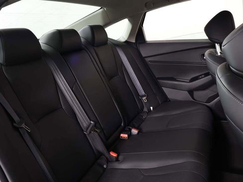 Used 2023 Honda Accord Touring image 35