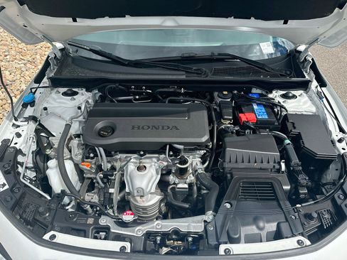 Used 2025 Honda Civic Sport image 31