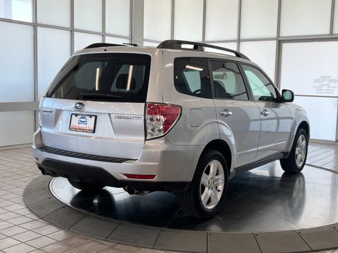 Used 2010 Subaru Forester 2.5X Limited image 7