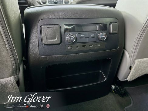 Used 2017 Chevrolet Tahoe LT image 22