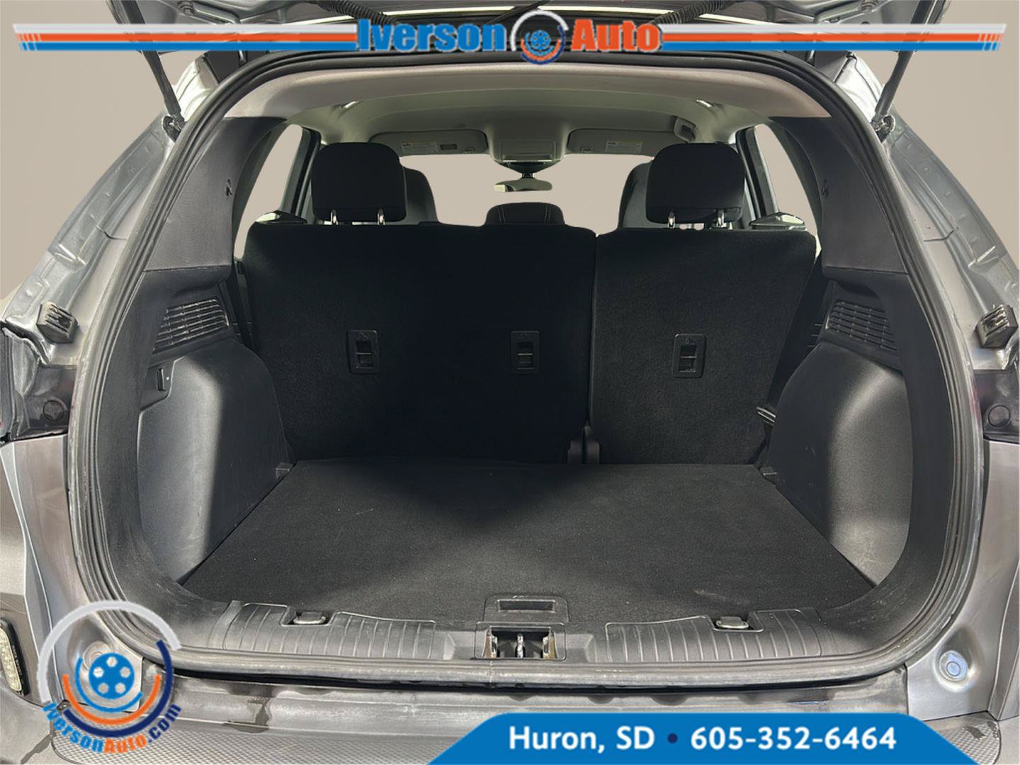 Used 2023 Ford Escape AWD image 7