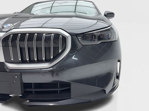 Used 2024 BMW 530i image 5