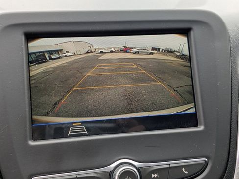 Used 2019 Chevrolet Equinox LT image 21