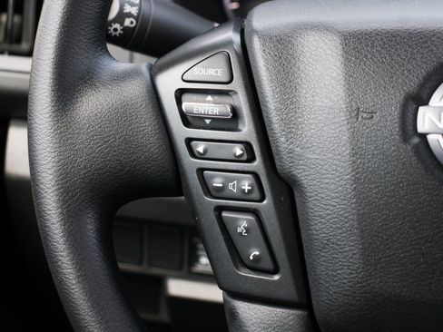 Used 2025 Nissan Frontier S w/ S Utility Package image 21