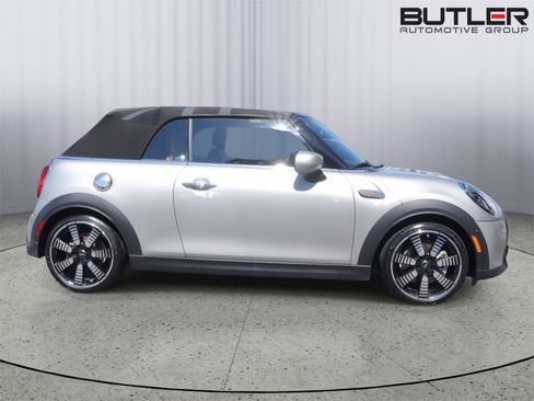 Used 2024 MINI Cooper S FWD image 7
