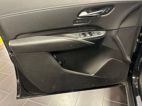 Certified 2024 Cadillac XT4 Sport FWD image 10