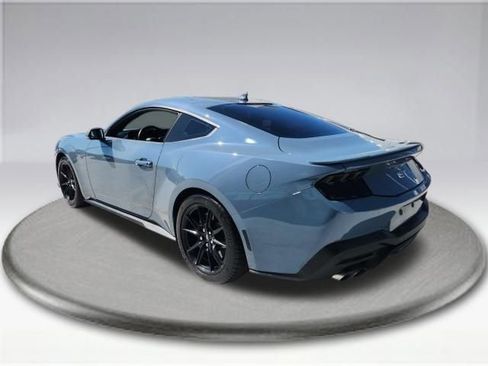 Used 2024 Ford Mustang GT Premium image 16