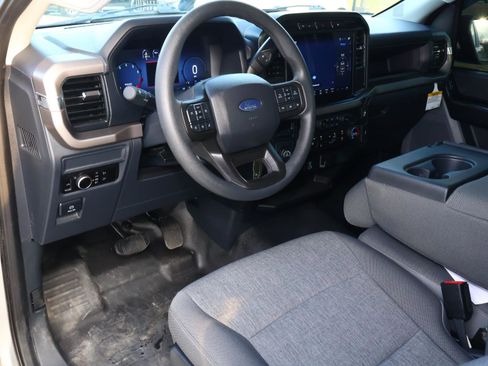 Used 2024 Ford F150 XL image 9
