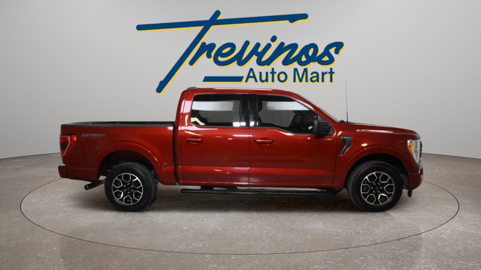Used 2022 Ford F150 XLT w/ Equipment Group 301A Mid RWD image 5