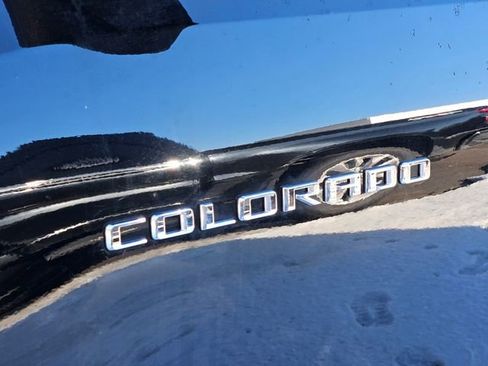 Used 2023 Chevrolet Colorado W/T image 4