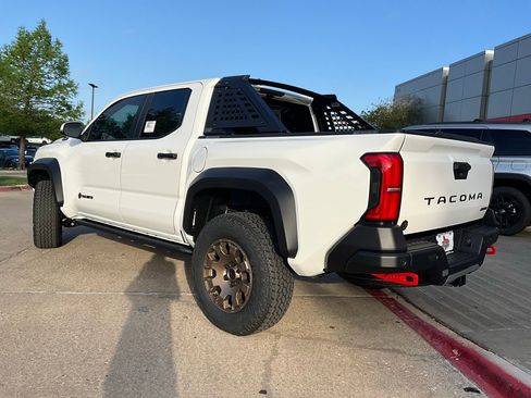 New 2026 Toyota Tacoma Trailhunter AWD/4WD image 7