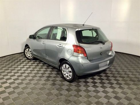 Used 2009 Toyota Yaris image 9