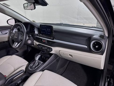 Certified 2023 Kia Forte LXS image 26