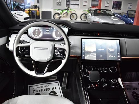 Used 2023 Land Rover Range Rover Sport SE Dynamic image 33