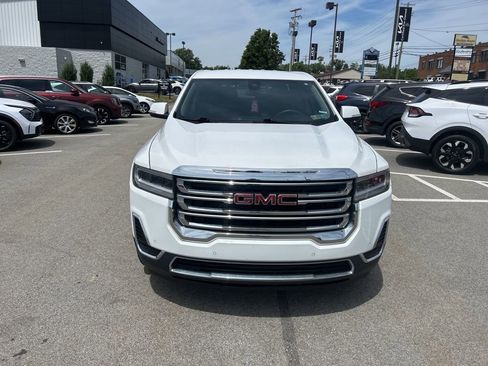 Used 2022 GMC Acadia SLE FWD image 2