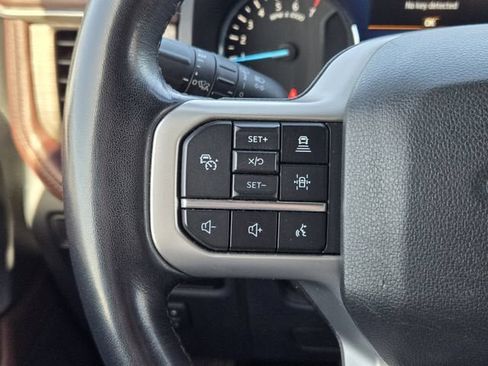Used 2024 Ford Expedition Limited AWD/4WD image 29