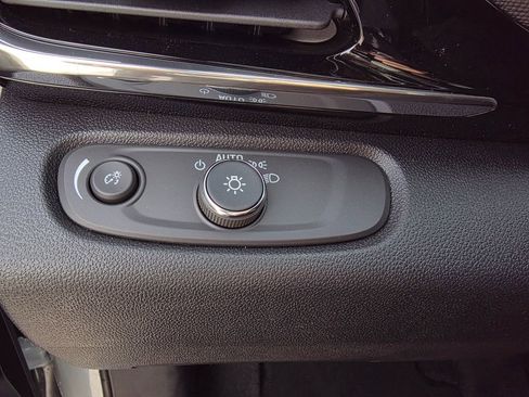 New 2026 Buick Envista Sport Touring w/ Convenience I Package FWD image 13
